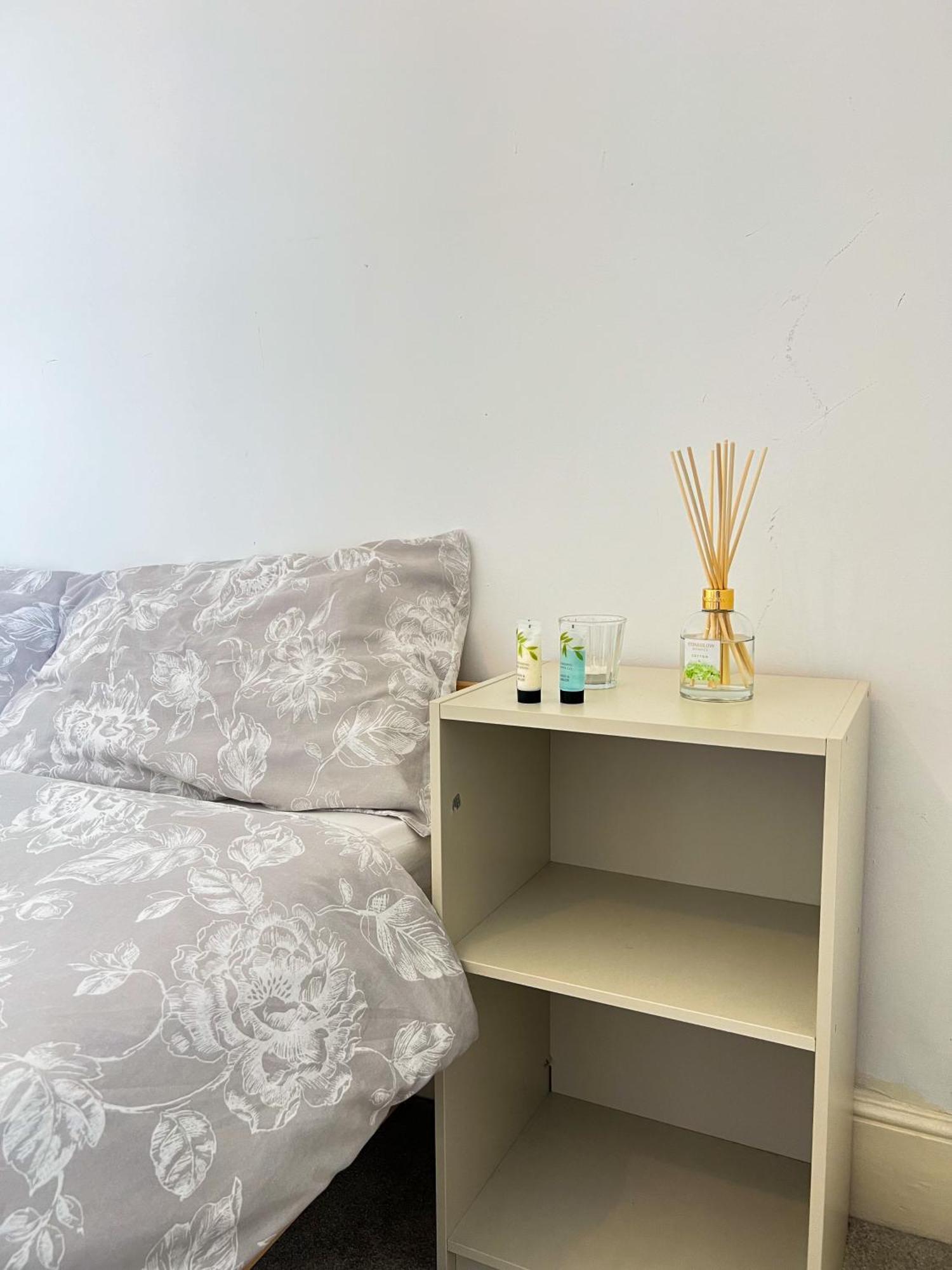 Welcome 2 Bedrooms Flat In Wimbledon Londres Exterior foto